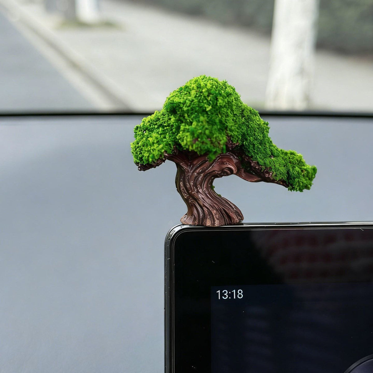 Money Tree Car Dashboard Ornament, 2026 New Creative Micro Landscape Simulation Green Tree Moss Decor for Auto Interior