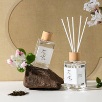 Wholesale Hotel Scented Liquid Flameless Aroma Diffuser Essential Oil for Home Toilet Deodorization 100ml