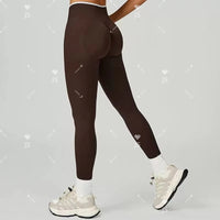 Seamless Peach Butt Yoga Pants for Women - Two-Tone Fitness Running Leggings with 14 Colors