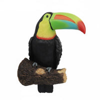 Resin Toucan Figurine Realistic Design Toucan Tree Hanger Weather-Resistant Garden Statue for Yard, Courtyard, Patio
