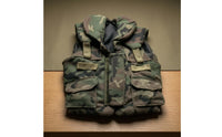 Flap Pockets Vest Front Zip Miniature Vest Padded Hooded Top Figure Accessory Stitched for Collectors, Hobbyists, Scene Display, Display