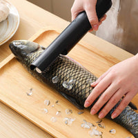 Stainless Steel Blade Rechargeable Seafood Scale Remover Fast and Labor-Saving Electric Seafood Scaler Powerful Engine for Home Cooks