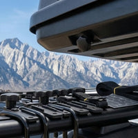 Universal Roof Rack Mounting Kit with U-Bolts Replacement Cargo Box Mounting Kit Hand-Tightening Roof Rack U-Bolt Easy Installation for Car Owners, Travelers, Road Trips
