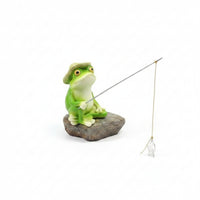 Painted Finish Resin Frog Ornament Small Frog Figurine Decorative Outdoor Decoration Micro-Landscape for Balcony, Courtyard