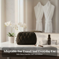 Quilted Cosmetic Case Water-Resistant Quilted Makeup Pouch Portable Padded Cosmetic Case for Jet-Setters, Gift Presenters