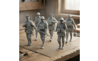 6 Pieces WW2 British Infantryman Miniatures Single-Piece Unpainted Resin Miniatures Gray WW2 British Soldiers for Miniature Display