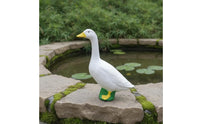 White Goose Statue Indoor Outdoor Decor Lifelike Creature Sculpture for Pond