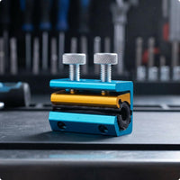 Motorcycle Cable Oiler Knurled Throttle Cable Oiler Repair Supply Lubricating Sturdy Structure