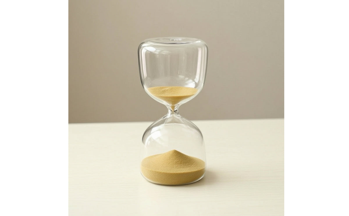 Minimalist Glass Hourglass Decorative Hourglass with Sand Clear Sand Clock Timer Transparent for Desk, Home Office, Bookshelf