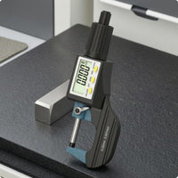 0.001 Mm Precision Digital Outside Micrometer LCD Display Digital Micrometer Knurled Thimble Measurement Tool Reset to Null-Adjust for Machining Use