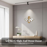 Mirrored Wasp Wall Hanging Resin Material Dimensional Wall Art Bee Shaped Mirror High-Quality Materials House Decoration