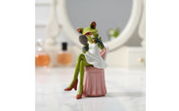 Resin Frog Couple Figurine Great Gift Notion Cute Frog Statue Creative Design Long-Lasting for Partners