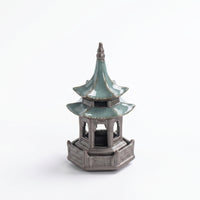 Tiered Roof Hexagonal Pavilion Ornament Miniature Hexagonal Pavilion Figurine Open-Sided Bonsai Pagoda Decor Glazed-Looking