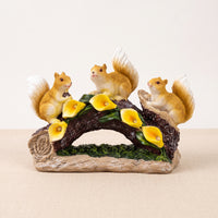 Squirrel Statue with Solar Lights Whimsical Solar Squirrel Garden Statue Bonsai Arch Sculpture Lighted Ornament Weatherproof