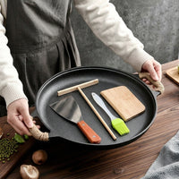 Frying Pan with Glass Lid for BBQ Grill and Gas Hob, Heavy Duty Cast Iron Skillet for Crepes, Oval Grill Pan with Accessories, Tortilla Pan