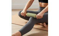 Multi-Purpose Leg and Back Fascia Roller Ergonomic Design Wooden Massage Roller Stick Anti-Slip Grip Handheld Back Massager 360° Rotatable Rollers for Athletes, Stretching, Post-Workout, Gym