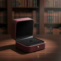 PU Leather Pin Box Elegant Design Commemorative Numismatic Display Case Hinged Lid Brooch Storage Box for Collectors, Veterans, Award Ceremonies