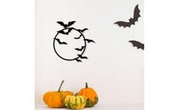 Spooky Metal Wreath with Bats Gothic Metal Nocturnal Creature Wall Art Openwork Halloween Wall Decor Flat for Entryway