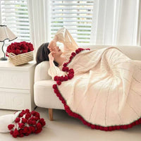 Rose Blanket Romantic Gift Flower Blanket Breathable Material Transforming Bouquet Throw for Girlfriend, Napping, Air-Conditioned Rooms