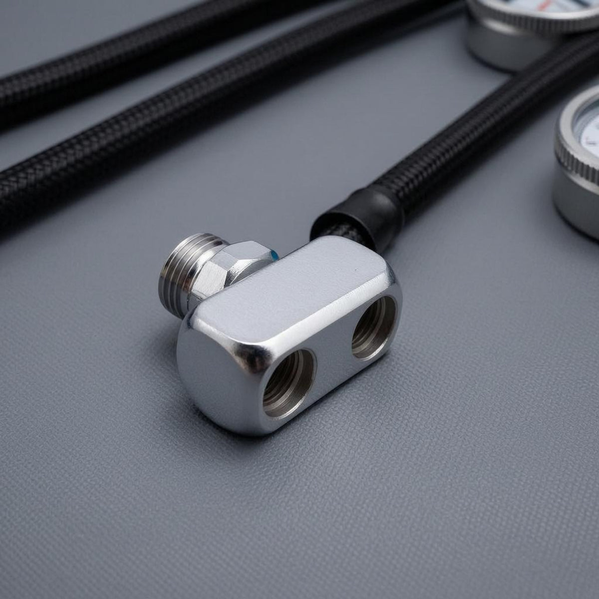 Chrome-Plated Three-Way Adapter UNF Threads Regulator Adapter Brass Dive Gear Compact