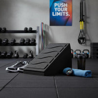 3 Pieces Calf Stretcher Slant Board Deepens Squats Calf Stretcher Incline Board Non-Slip Surface Heel Elevated Squat Ramp for Yogis, Runners, Home Gym