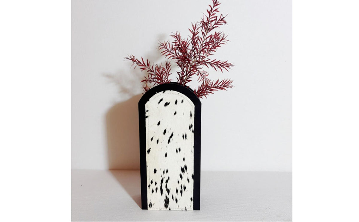 Zen Design Flower Vase Metal Material Iron Vase Sturdy Home Decor Shatterproof for Hotel