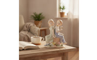 Boy and Girl Figurine Pastel Ceramic Figurine Tabletop Porcelain Statue for Collectors, Bedroom