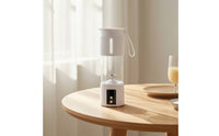 Portable Electric Juicer Cup USB-Chargeable Juicer Cup with Carry Loop Compact Portable Blender for Active Commuters, Students