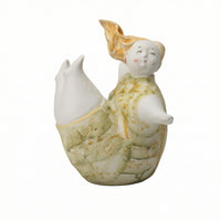Girl Figurine Freestanding Ceramic Sculpture Glossy Tabletop Ornament for Shelf