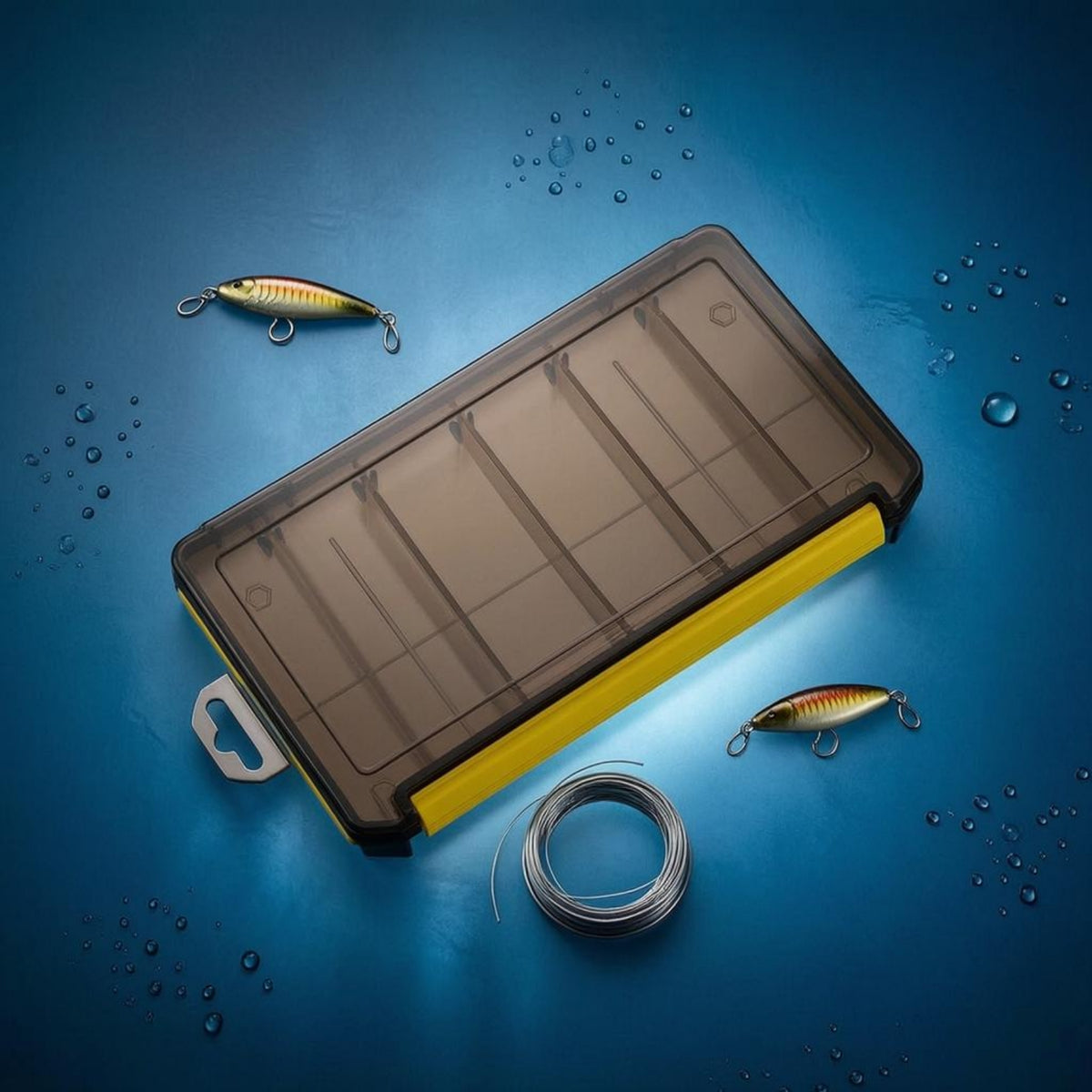Divided Lure Box PP Plastic Fishing Lure Organizer Fishing Tackle Box Translucent Clear Tackle Tray Removable Dividers