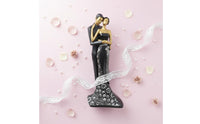 Bride and Groom Statue European Design Wedding Couple Figurine Lightweight Resin Newlywed Statue for Anniversary