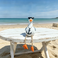 Nautical Seagull Figurine Coastal Seagull with Rope Legs Beach-Inspired Sea Bird Figurine Tabletop for Shelf, Desk, Patio, Garden