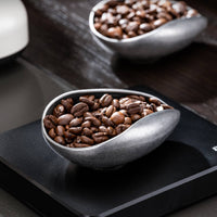 Sturdy Coffee Bean Dosing Tray Easy to Clean Coffee Bean Weighing Scoop Thickened Material Ergonomic Shape for Baristas, Home Kitchen