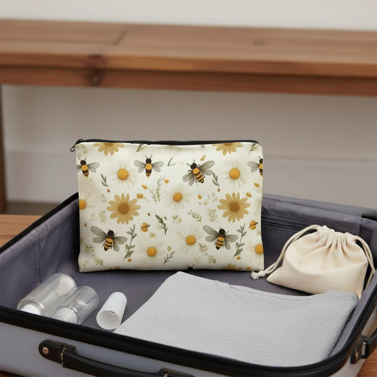 Water-Resistant Floral Makeup Pouch Sturdy Waterproof Cosmetic Bag Portable for Women, Bathroom
