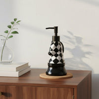 Chess King Pick Holder Minimalist Dark Chess Pick Cup Timeless Home Decor for Sample House
