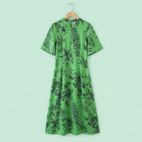 Plus Size Floral Maxi Dress with Three Quarter Sleeves for Women, Round Neck Flared Wedding Guest for Summer, Extended Sizes