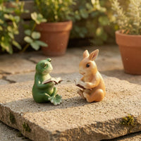 2 Pieces Two-Piece Frog and Rabbit Reading Figurines Ajar Book Frog Figurine Sitting Rabbit Figurine Indoor Outdoor for Living Room Shelf, Table, Balcony