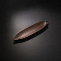 Leaf-Shaped Serving Tray Decorative Leaf-Shaped Tray Narrow Wooden Platter for Simplicity Lovers, Tabletop Decor