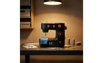Compact Mini Sewing Machine Exposed Arm Portable Sewing Machine Built-in Needle Area Household Tool Control Knobs