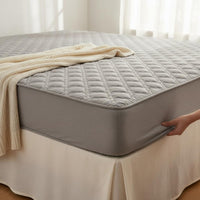 Solid Color Quilted Waterproof Mattress Protector Dust Proof Waterproof Fitted Mattress Pad Machine Washable Padded Cotton Bed Cover Thickened for Babies, Toddlers, Hotel, Guesthouse