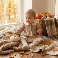 Girls Vintage Style Long Sleeve Dress Beige Cotton Linen Peter Pan Collar Frock Ruffled Hem Toddler Party Clothes for Easter Spring Photo Shoot