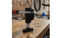 Clamp-Style Brake Caliper Cylinder Reposition Tool T-Handle Hydraulic Disc Brake Reposition Tool Compact Caliper Compressor Plastic Body