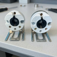 Spring Loaded T8 Lamp Base with Fixed Type G13 Lamp Holder, Non Shunted Holder T8 for Train Lighting, Fixed Lamp Holder for Ship Lighting, 1 Pc