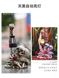 Halloween Solar Skull Lantern Decoration for Outdoor Garden