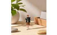 Photographer Miniature Figure Hand Painted Photographer Figurine Resin Miniature with Camera for Diorama, Car Display