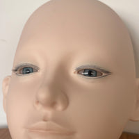 Eyelash Practice Head Model with Three-Layer Lashes, Single Eye, for Beginners