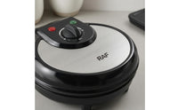 Electric Waffle Cone Maker 1200 W Countertop Waffle Cone Maker Kitchen Appliance Indicator Lights Textured Surface