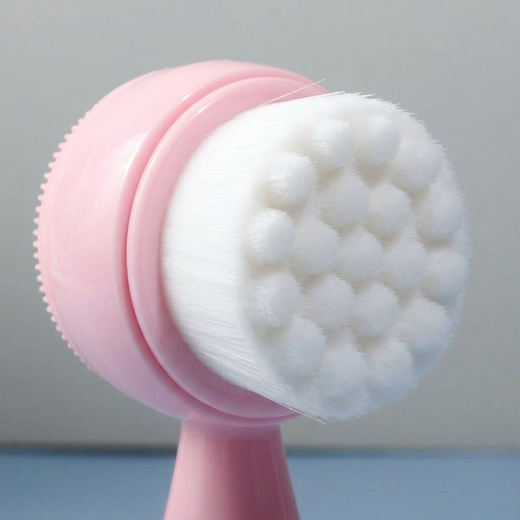 Manual Face Brush with Soft Bristles for Sensitive Skin, Handheld Cleansing Tool for Daily Use, Deep Pore Cleaning Handle