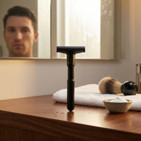 Manual Double Edge Safety Razor Smooth Safety Razor with Blades Reusable Shaving Set Eco-Friendly for Men, Travel
