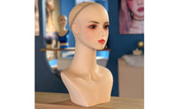 Hairpiece Display Head Japanese/Korean Design Realistic Mannequin Head Lightweight Jewelry Display Bust for Cosplayers, Hair Salons